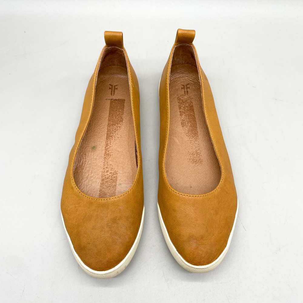 Frye 6M Melanie Ballet Flat Mustard Tan Leather Minimalist Casual Boho Travel